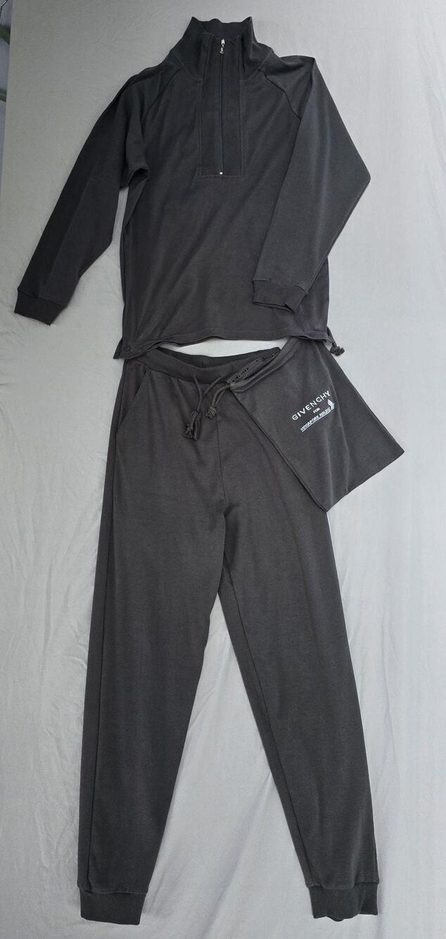 Givenchy Pajama Set Mens Small Gray Half Zip Mock Neck Travel 3 Piece Lounge